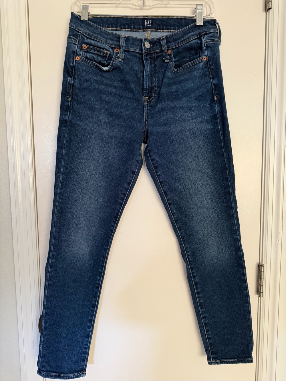Women’s Gap Denim Dark Blue True Skinny Jeans 8/29 Soft & Stretchy